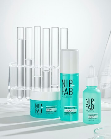 Nip+Fab Hyaluronic Fix Extreme 4 Gel Cream 2%