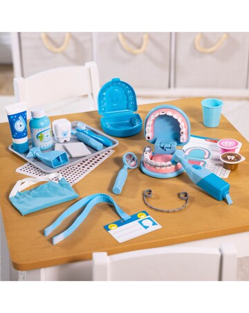 Melissa & Doug Super Smile Dentist Play Set