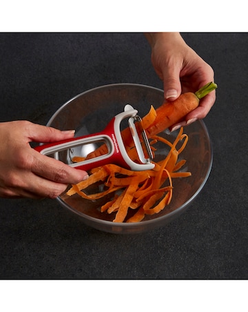 Morphy Richards Grater and Peeler Set