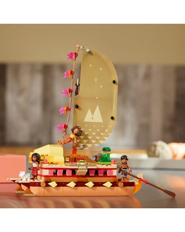 LEGO Disney Princess Moana's Adventure Canoe Set 43270
