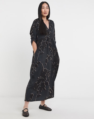 Collarless Placket 3/4 Sleeve Smock Dress