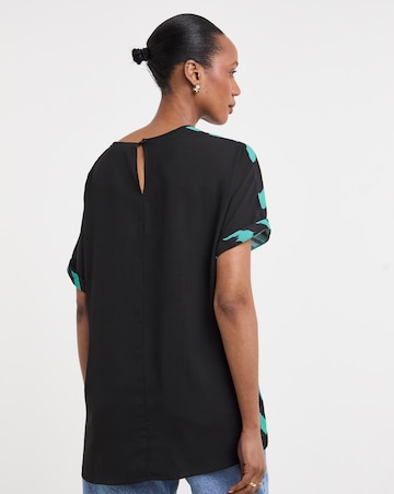 Boxy Short Sleeve Top