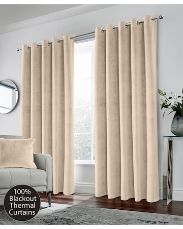 Hampton 100% Blackout Eyelet Velvet Curtain