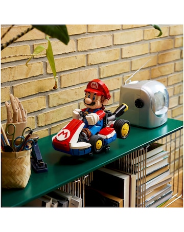 LEGO Super Mario: Mario Kart - Mario & Standard Kart 72037