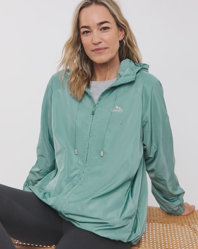 Snowdonia Light Weight Bubble Hem Jacket