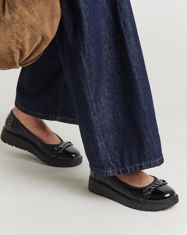 Heavenly Soles Soliel Low Wedge Ballerinas With Snaffle - Extra Wide Fit (EEE)