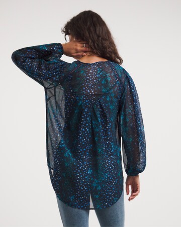 Dipped Back Long Sleeved Blouse