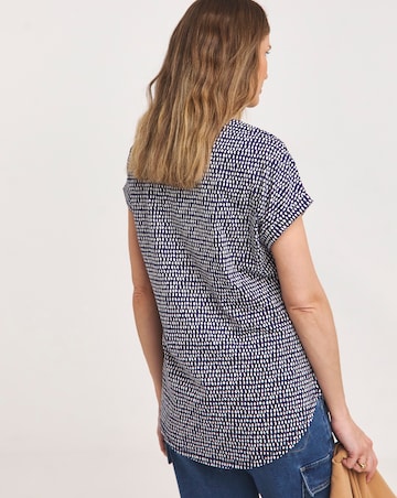 Longline Short Sleeve Curved Hem Top