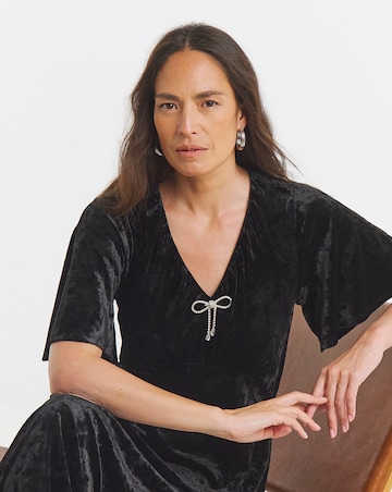 V-Neck Short Sleeve Bow Crushed Velvet Dress