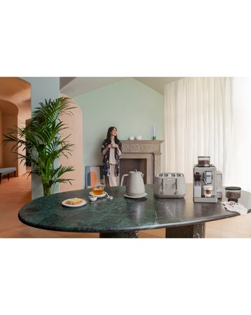 De'Longhi Eclettica CTY4003.BG Beige 4 Slice Toaster