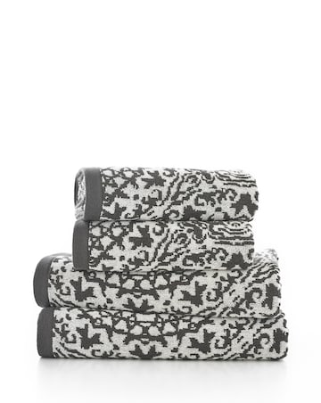 The Lyndon Company Lacy Connection Towels