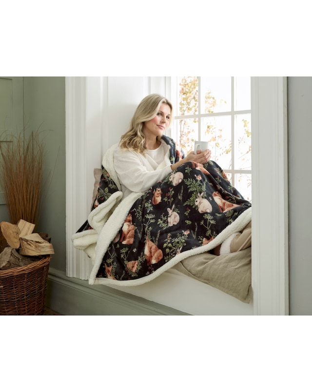 Woodland Wildlife Printed Fleece Heated Throw 140x180cm