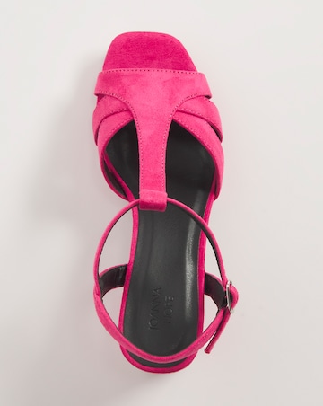 Donna T Bar Platform Sandal - Extra Wide Fit (EEE)