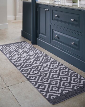 Geo Stain Resistant Cosy Runner