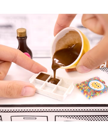 MGA's Miniverse- Make It Mini Foods: Diner From Scratch