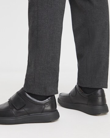 Clarks Un Abode Strap Wide Fit Shoes - Black