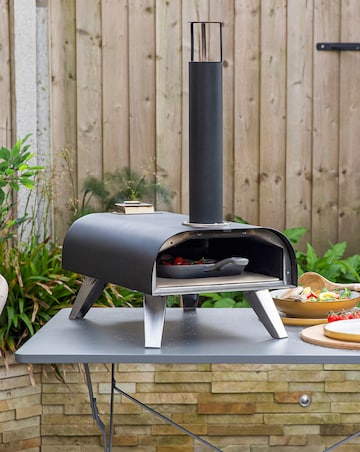Zanussi BBQ Pizza Oven with Paddle & Cover