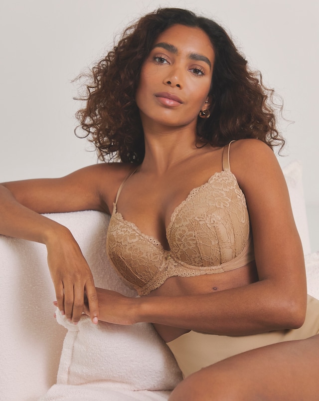 Ann Summers Sexy Lace Plunge Bra Nude