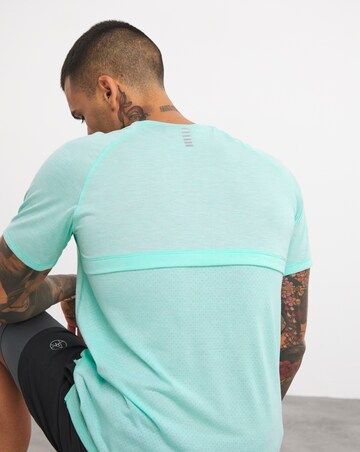 Under Armour Streaker Short Sleeve T-Shirt