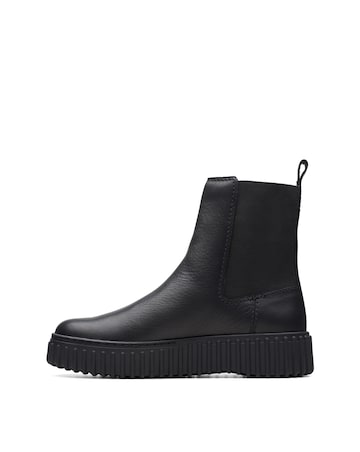 Clarks Torhill Maple Leather Chunky Boot Standard Fit