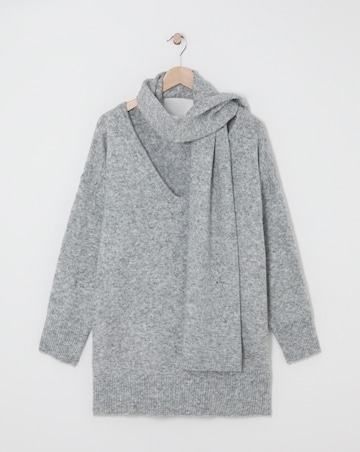 Grey Tunic And Scarf