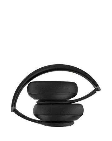 Beats Studio Pro Wireless Over-Ear Headphones - Black