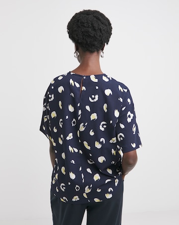 Crepe Printed Boxy Short Sleeve Top - Abstract Leopard