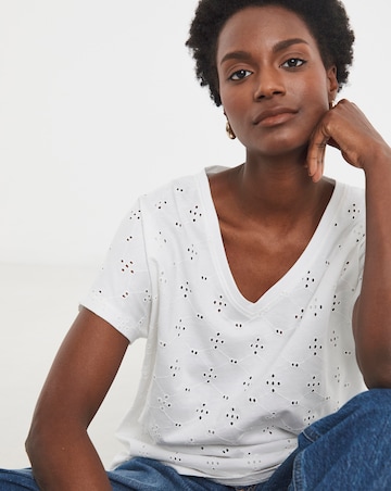 Pure Cotton White V-Neck Broderie Short Sleeve T-Shirt