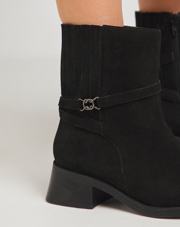 Heavenly Soles Phoenix Suede Square Toe Boots With Gusset - Extra Wide Fit (EEE)