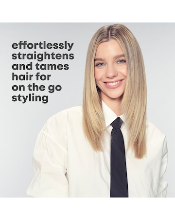 Revamp Compact Cordless Straightening Brush