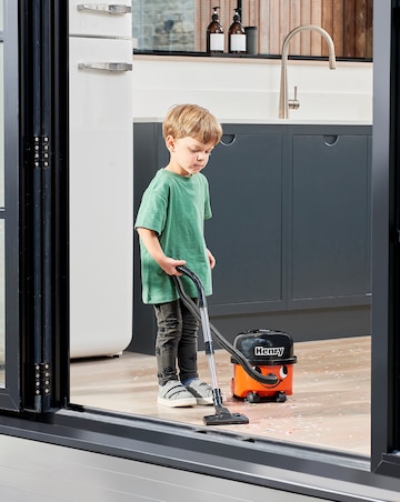 Casdon Toy Henry Vacuum Cleaner