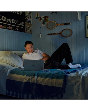 HP Chromebook 14 - 14a-nf0002na 14in Intel N100 4GB 128GB Windows 11