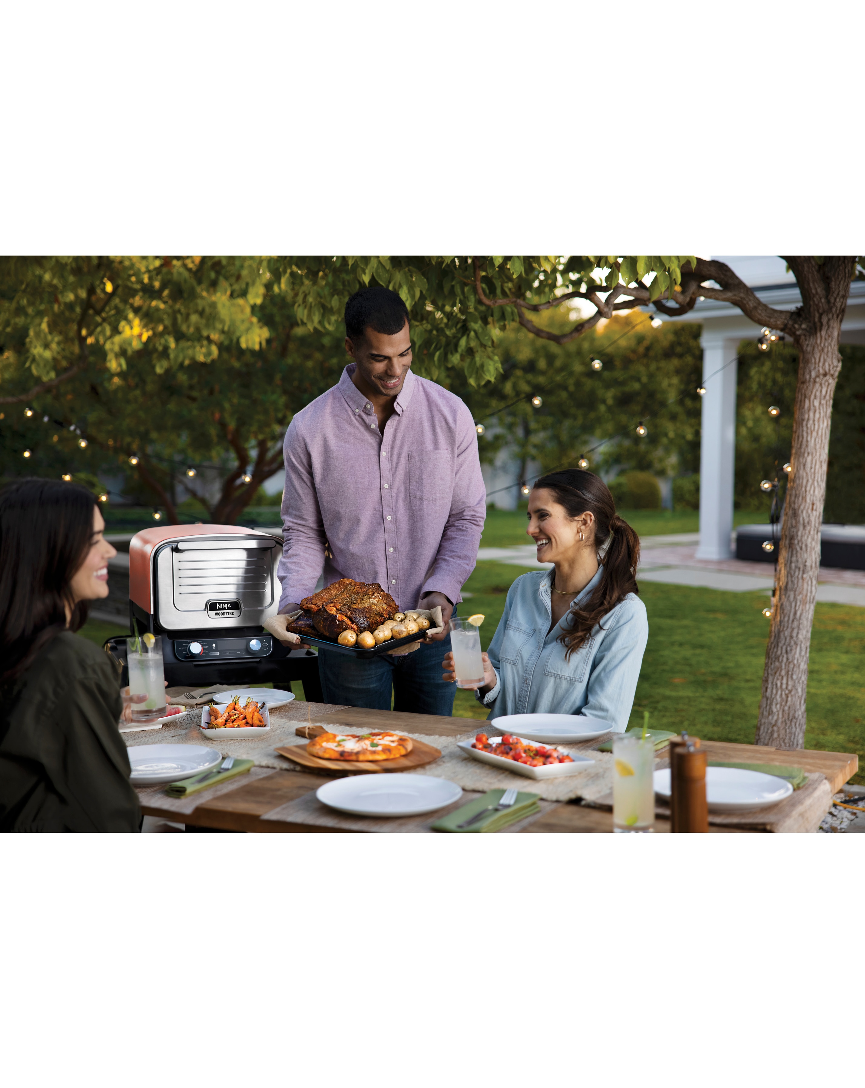 Ninja Woodfire OO101UK Electric Outdoor Oven,Pizza Maker, BBQ