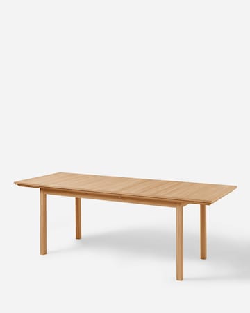 Julipa Ashford Extending Dining Table with 6 Everly Chairs