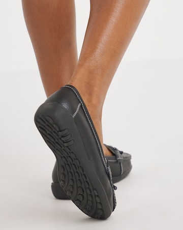 Samara Leather Tassel Detail Loafers - Ultra Wide Fit (EEEEE)