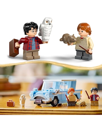 LEGO Harry Potter Flying Ford Anglia Car Toy 76424