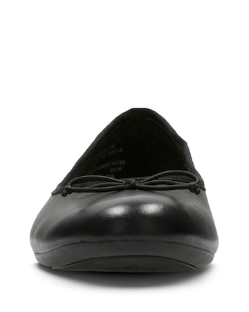 Clarks Couture Bloom Wide Fit