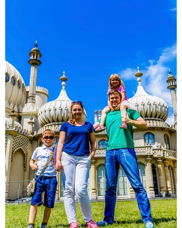 Family Treasure Hunt - Experience Voucher