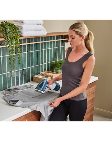 Morphy Richards 361000 Express Steam Handheld Garment Steamer