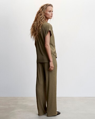 Mango Birbit Off-Shoulders Textured T-Shirt