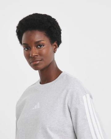 adidas Essentials 3 Stripes Boyfriend T-Shirt