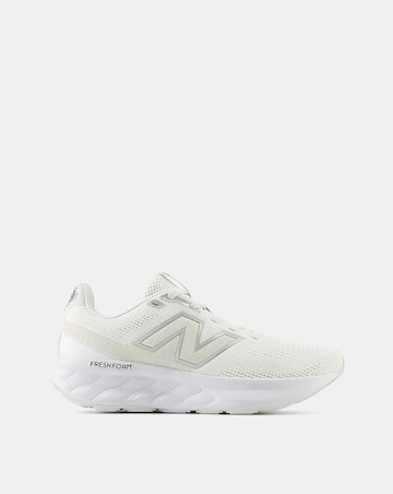 New Balance 520 Trainers