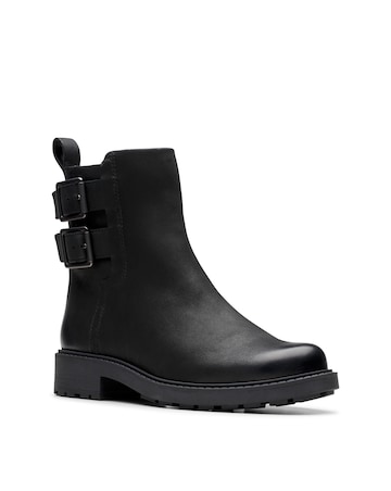 Clarks Orinoco2 Bay Buckle Chunky Leather Boot Standard Fit