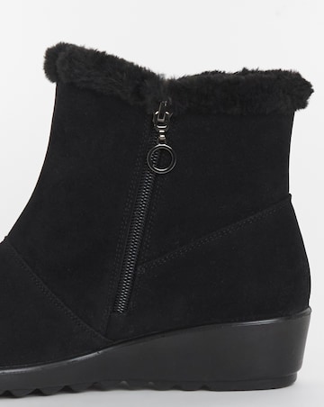 Cushion Walk Zip Winter Boot E Fit