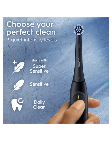 Oral-B iO2 Series Night Black / Calm Pink + Extra Handle