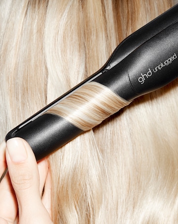 GHD Unplugged Cordless Hair Straightener in Black