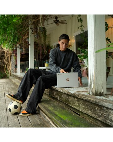 HP Chromebook 14 - 14a-nf0002na 14in Intel N100 4GB 128GB Windows 11