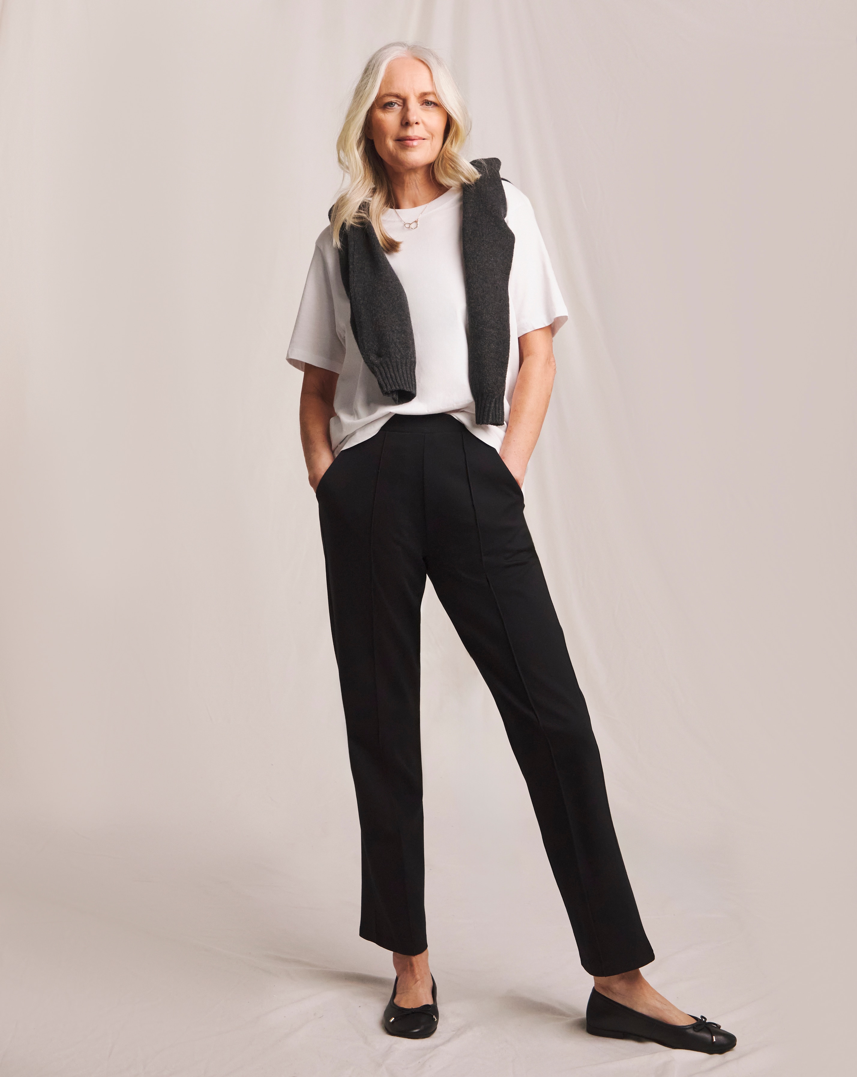 Slimma Black Comfort Fit Straight Leg Trouser Short