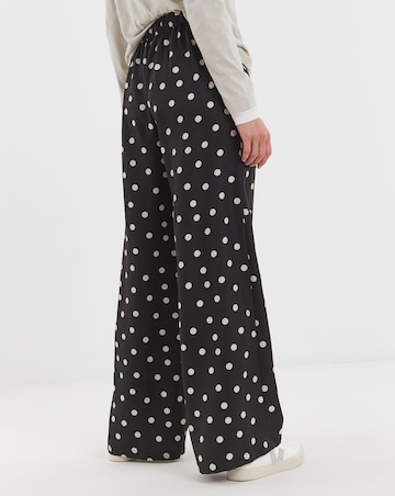 Spot Print Textured Wide Leg Trouser