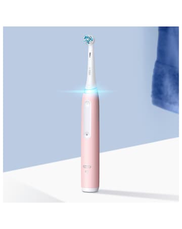 Oral-B iO3 Blush Pink Electric Toothbrush